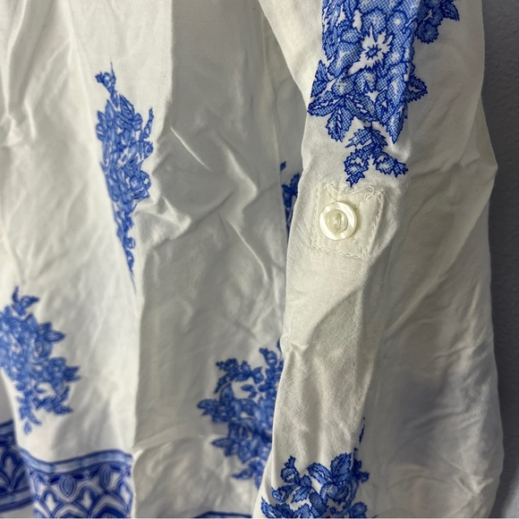 Blue Rain white blouse with blue decoration - Picture 6 of 7